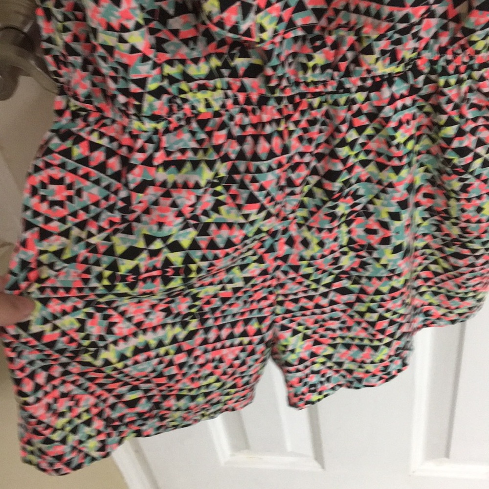 Romper - Picture 4 of 5